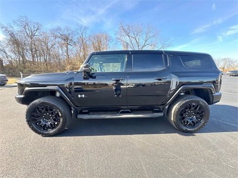 Used 2024 GMC Hummer EV 2X image 8