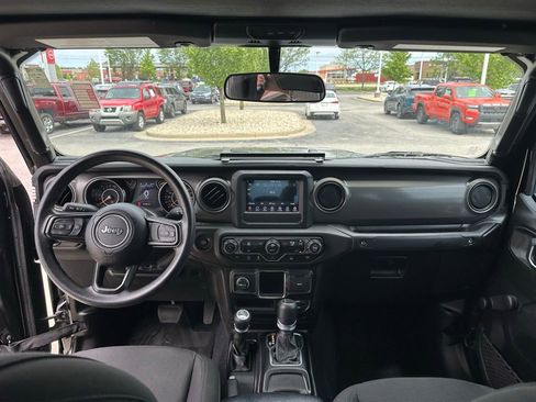 Used 2023 Jeep Gladiator Sport w/ Trailer Tow Package AWD/4WD image 28