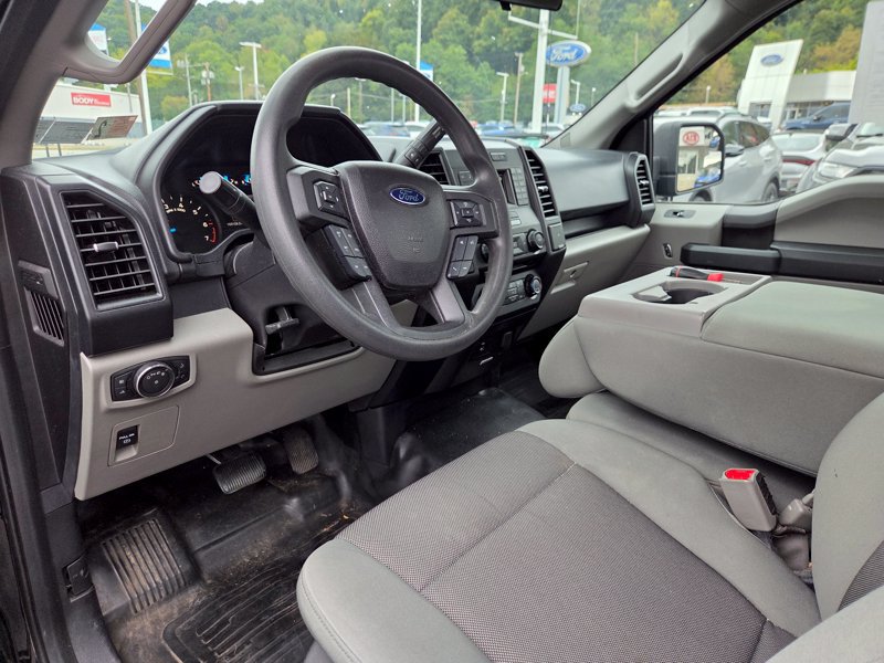 Used 2016 Ford F150 XL w/ Equipment Group 101A Mid AWD/4WD image 9