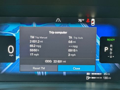 Certified 2023 Volvo XC60 T8 Plus AWD/4WD image 32