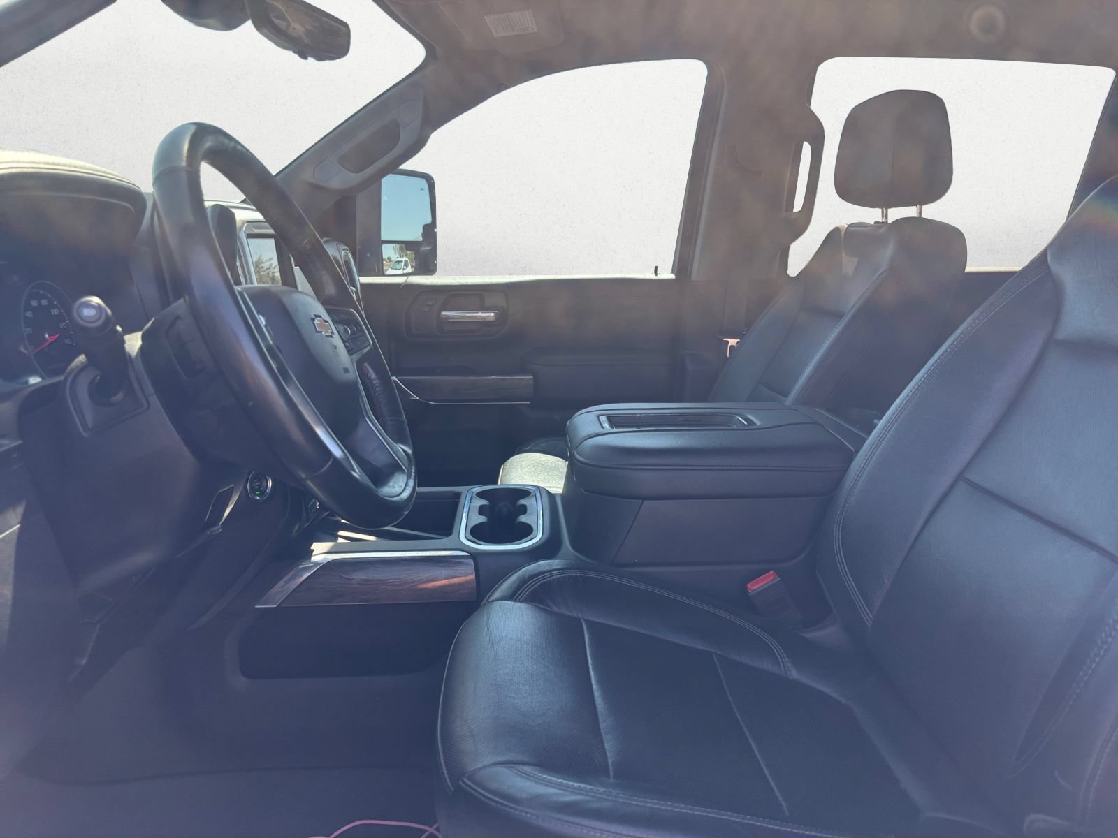 Used 2020 Chevrolet Silverado 2500 LTZ w/ LTZ Premium Package AWD/4WD image 8