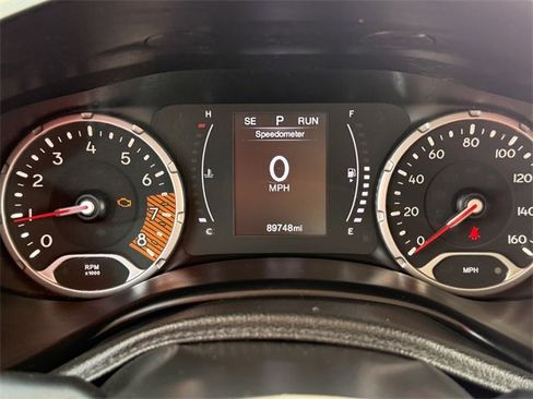 Used 2020 Jeep Renegade Altitude image 16