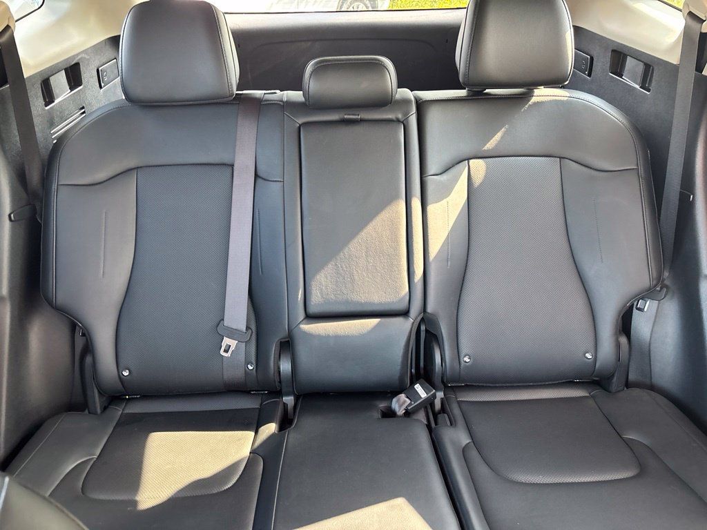 Certified 2024 Kia Sportage EX FWD image 22