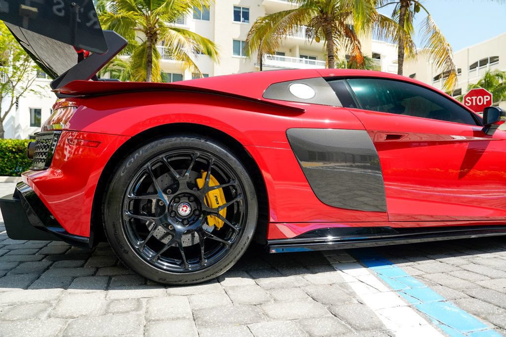 Used 2017 Audi R8 V10 plus w/ 20" Wheel Package AWD/4WD image 33