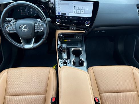 Certified 2022 Lexus NX 350h AWD image 10
