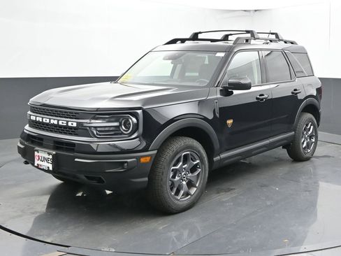 New 2024 Ford Bronco Sport Badlands w/ Premium Package image 5