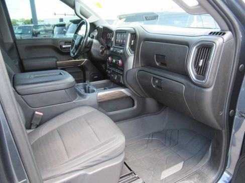 Used 2020 Chevrolet Silverado 1500 RST AWD/4WD image 12