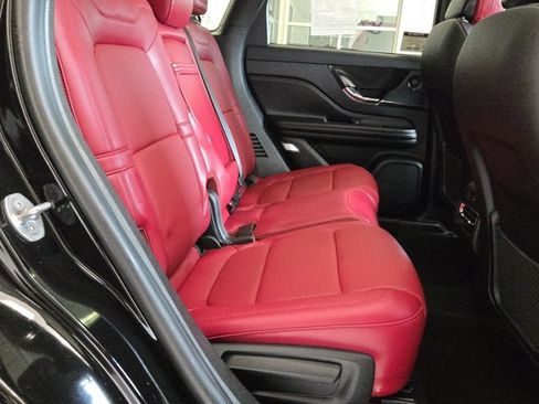 Used 2025 Lincoln Corsair Grand Touring w/ Equipment Group 302A AWD/4WD image 6