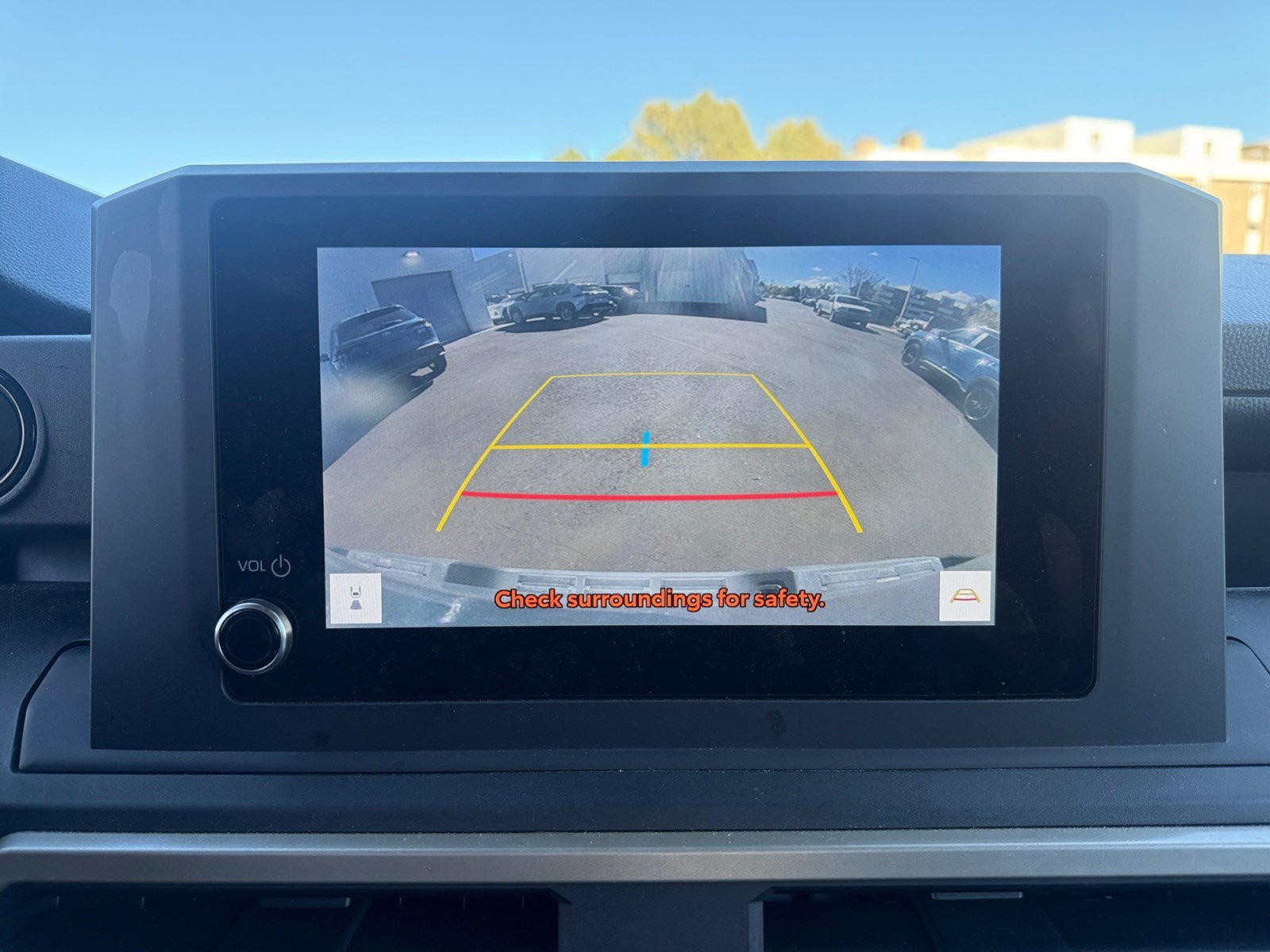 Used 2025 Toyota Tacoma SR AWD/4WD image 27