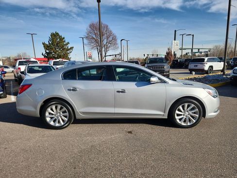 Used 2016 Buick LaCrosse Leather image 2
