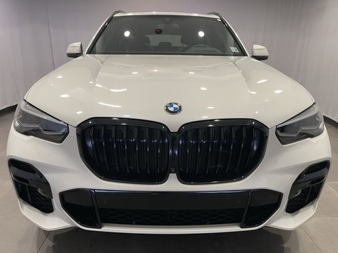 Certified 2023 BMW X5 xDrive40i w/ M Sport Package AWD/4WD image 2