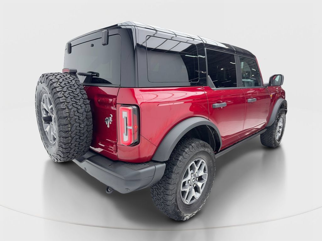 Used 2025 Ford Bronco Badlands AWD/4WD image 11