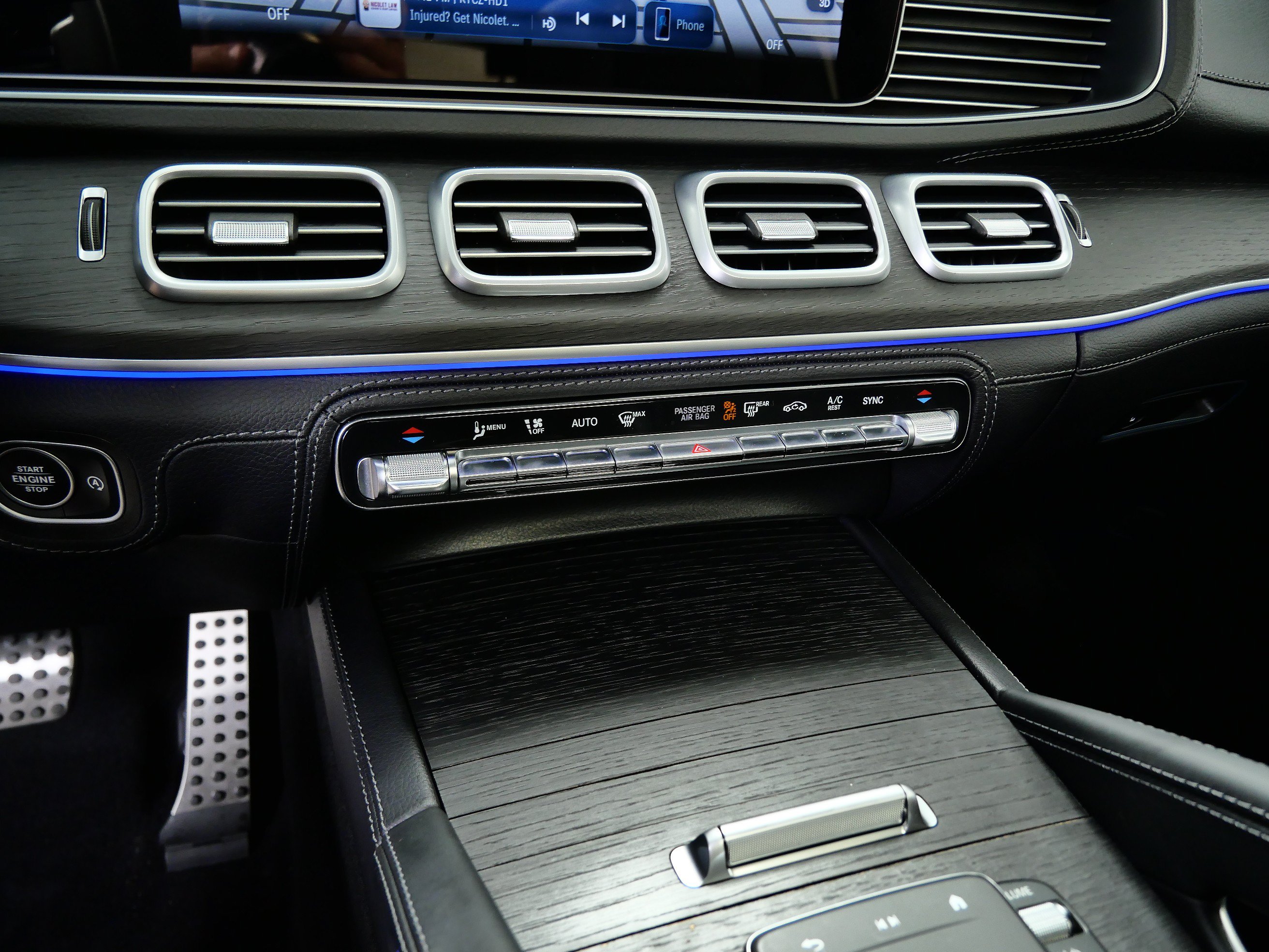 Certified 2024 Mercedes-Benz GLE 53 AMG 4MATIC image 21