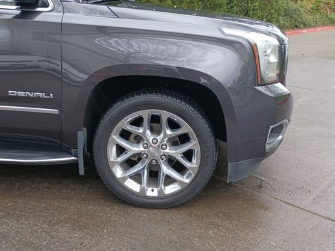 Used 2016 GMC Yukon Denali w/ Open Road Package AWD/4WD image 2