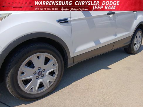 Used 2016 Ford Escape S FWD image 30