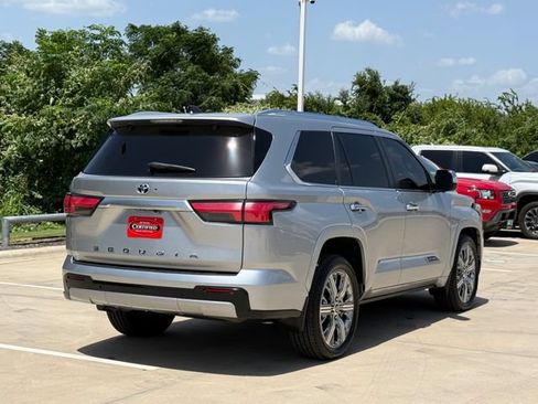 Used 2024 Toyota Sequoia Capstone AWD/4WD image 4