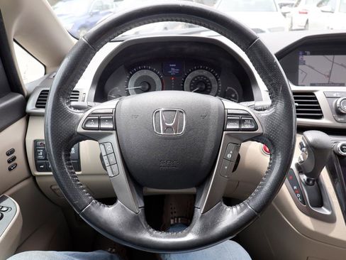 Used 2016 Honda Odyssey Touring image 26