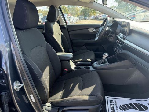 Used 2020 Kia Forte Sedan FWD image 13