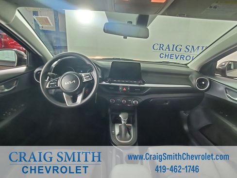 Used 2022 Kia Forte LXS w/ LXS Technology Package image 15