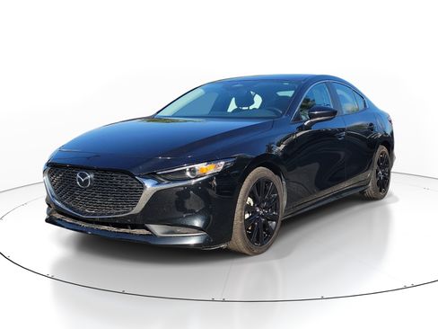 Used 2024 MAZDA MAZDA3 s FWD image 3