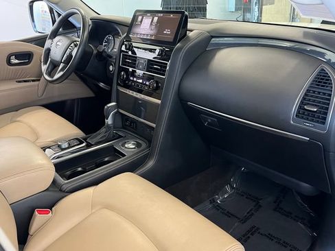 Used 2021 Nissan Armada SV w/ SV Appearance Package RWD image 42