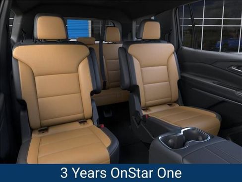 New 2027 Chevrolet Traverse Z71 w/ Enhanced Driving Package AWD/4WD image 19