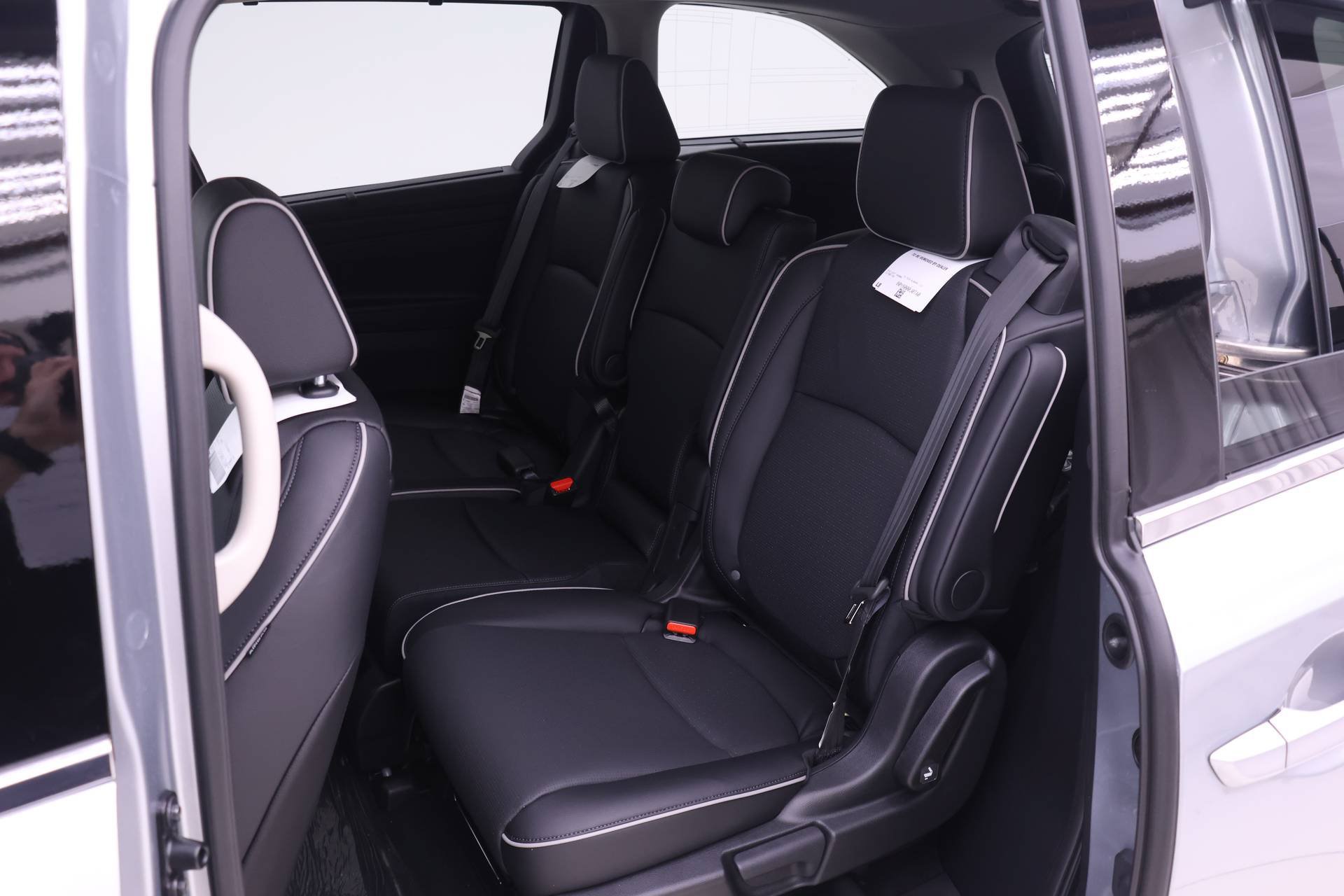 New 2027 Honda Odyssey Elite image 10
