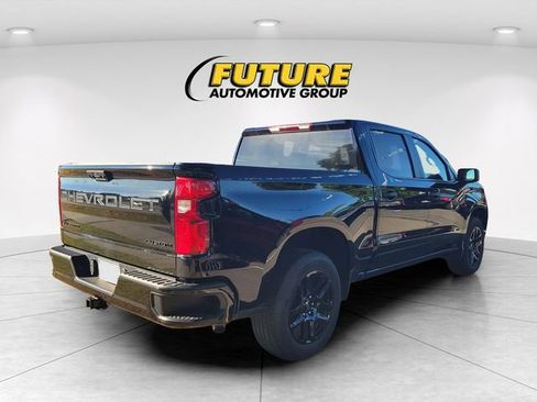 Used 2024 Chevrolet Silverado 1500 Custom w/ LPO, Dark Essentials Package RWD image 3