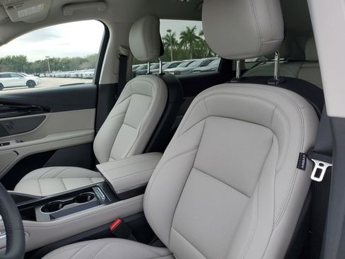 New 2026 Lincoln Nautilus Premier w/ Jet Appearance Package AWD/4WD image 21
