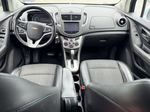 Used 2015 Chevrolet Trax LT w/ LT Plus Package FWD image 8