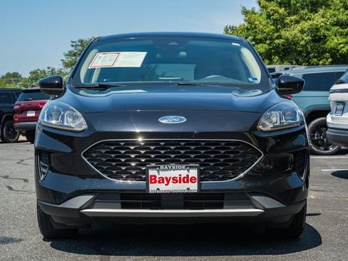 Used 2020 Ford Escape SE FWD image 4