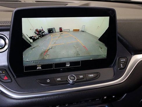 Used 2024 Chevrolet Blazer LT image 18