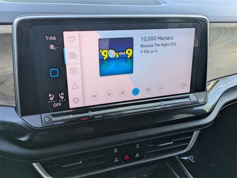 Used 2024 Volkswagen Atlas SE image 17