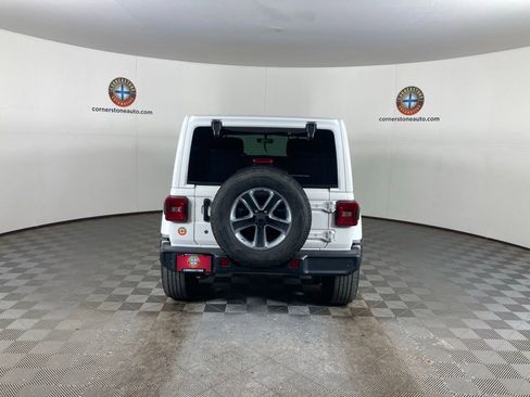 Used 2019 Jeep Wrangler Unlimited Sahara image 21