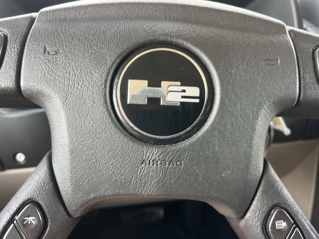 Used 2004 HUMMER H2 w/ Preferred Equipment Group AWD/4WD image 31