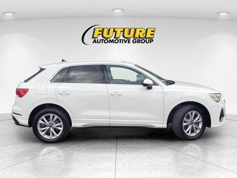 Used 2023 Audi Q3 2.0T Premium AWD/4WD image 3