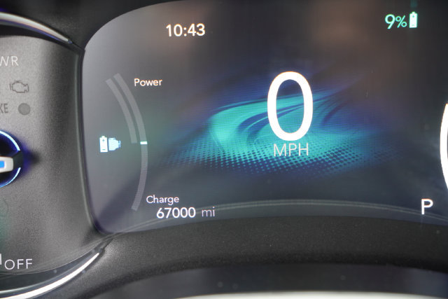 Certified 2024 Chrysler Pacifica Limited FWD image 38