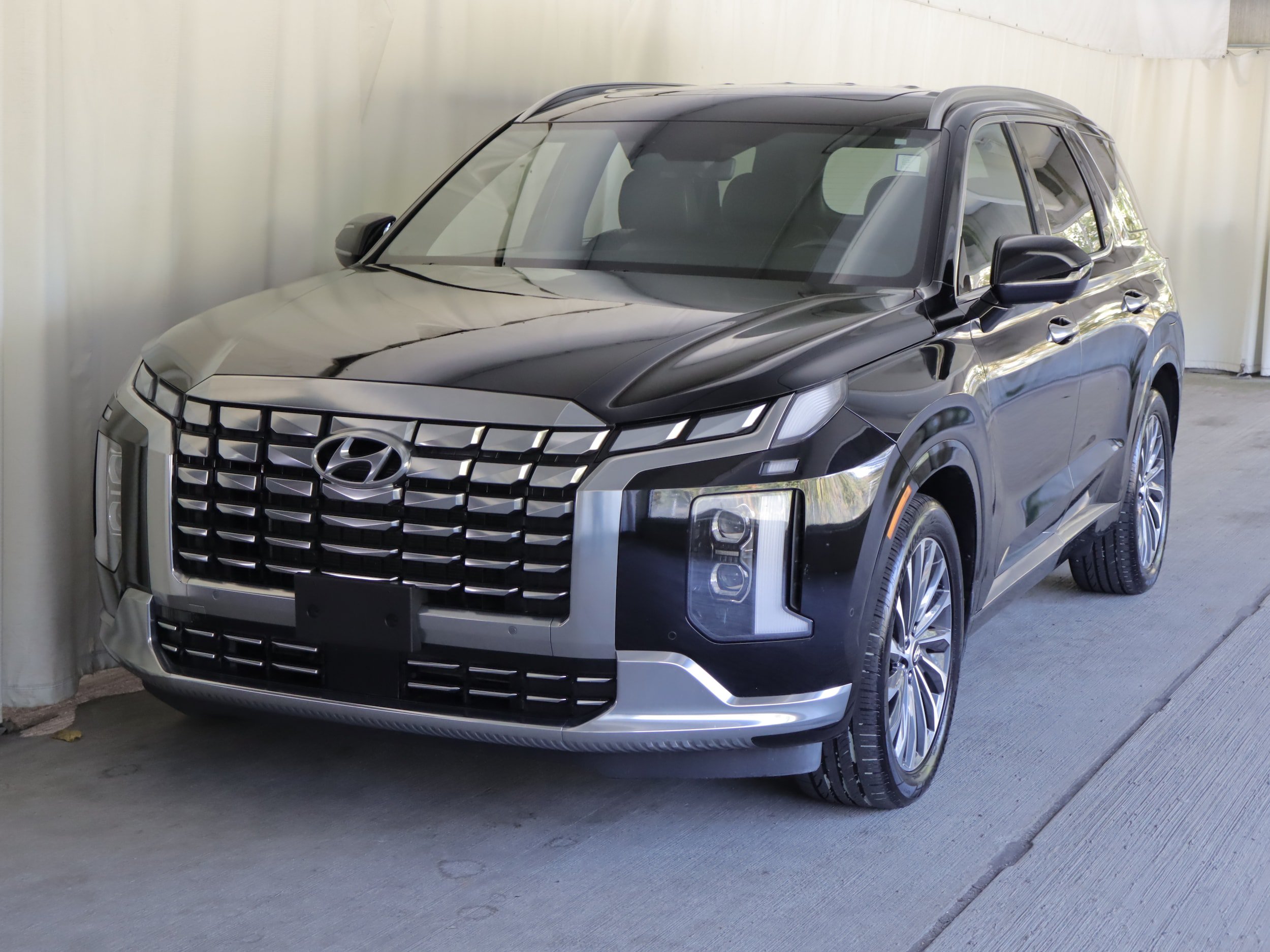 Used 2024 Hyundai Palisade Calligraphy AWD/4WD image 25