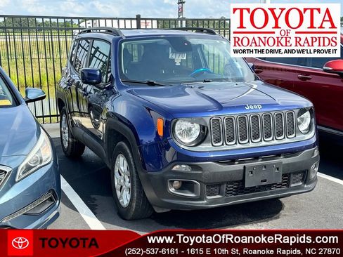 Used 2018 Jeep Renegade Latitude AWD/4WD image 1