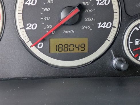 Used 2005 Honda CR-V LX image 28