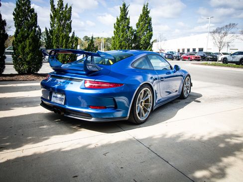 Used 2014 Porsche 911 GT3 image 10