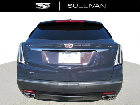 Certified 2024 Cadillac XT5 Sportv w/ Technology Package image 6