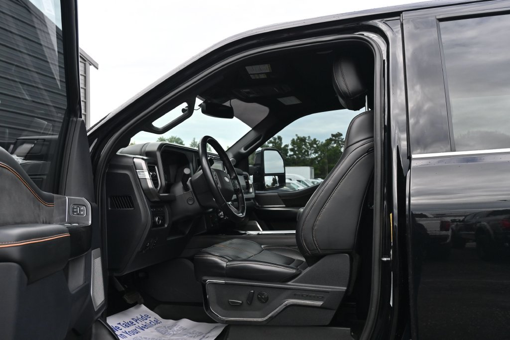 Used 2024 Ford F350 Platinum AWD/4WD image 10