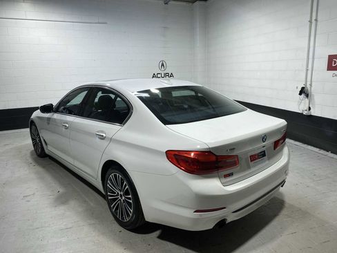 Used 2017 BMW 530i xDrive AWD/4WD image 4