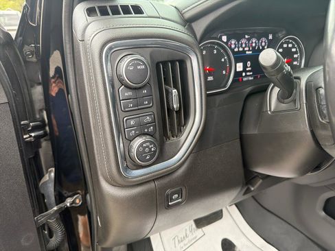 Used 2023 Chevrolet Silverado 2500 High Country image 18