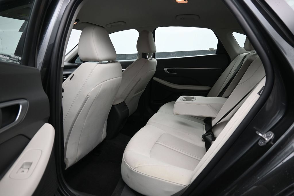 Certified 2025 Hyundai Sonata SEL FWD image 24