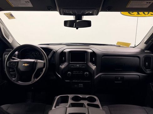 Used 2019 Chevrolet Silverado 1500 Custom w/ Custom Value Package AWD/4WD image 16