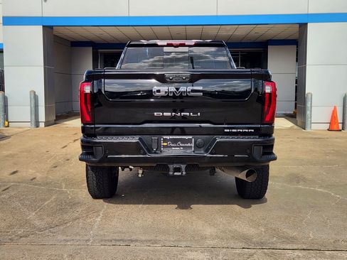 Used 2025 GMC Sierra 2500 Denali Ultimate w/ Max Trailering Package AWD/4WD image 7