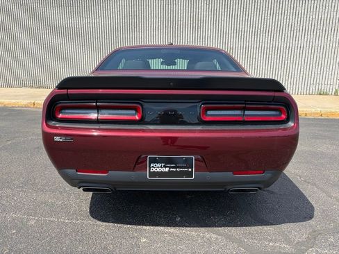 Used 2023 Dodge Challenger R/T w/ Blacktop Package RWD image 5