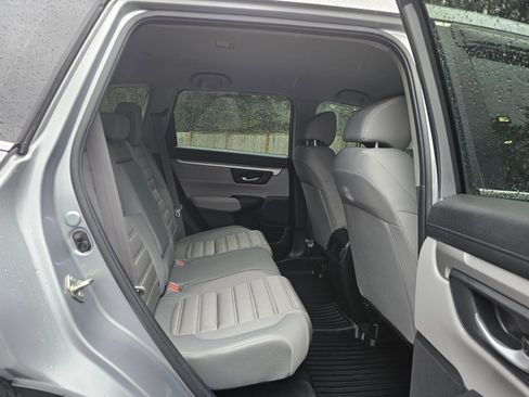 Used 2018 Honda CR-V LX image 13